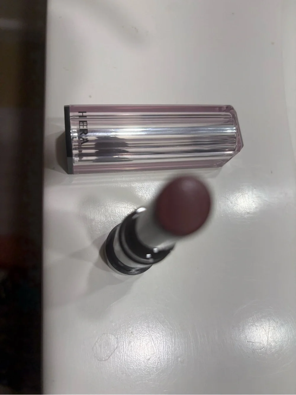 NWT HERA Sensual Tinted Shine Stick in Angels Kiss  - Warm Rose Brown